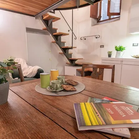 Le Petit Bijou Danzetta Downtown Luxury Mini Loft Apartment Perugia