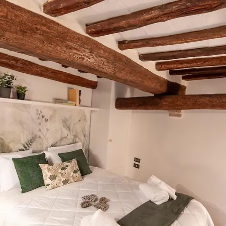 Le Petit Bijou Danzetta Downtown Luxury Mini Loft
