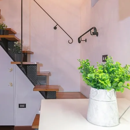 Apartment Le Petit Bijou Danzetta Downtown Luxury Mini Loft *