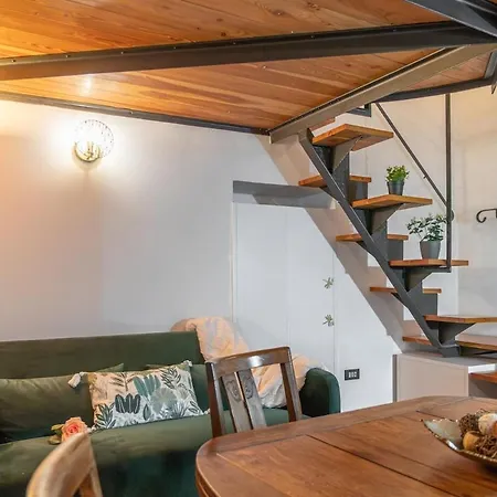Le Petit Bijou Danzetta Downtown Luxury Mini Loft Apartment *